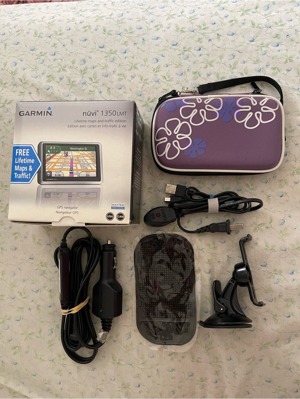 garmin purple case with GPS accessories only no GPS navigator